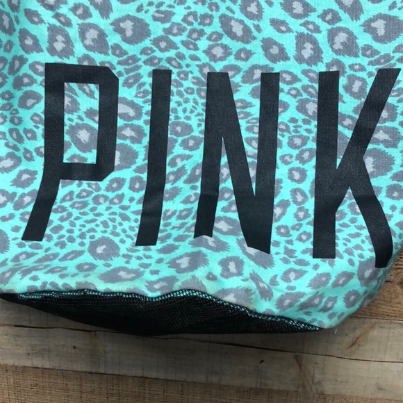 Victoria’s Secret PINK Leopard Print canvas travel laundry bag RARE - Picture 2 of 13